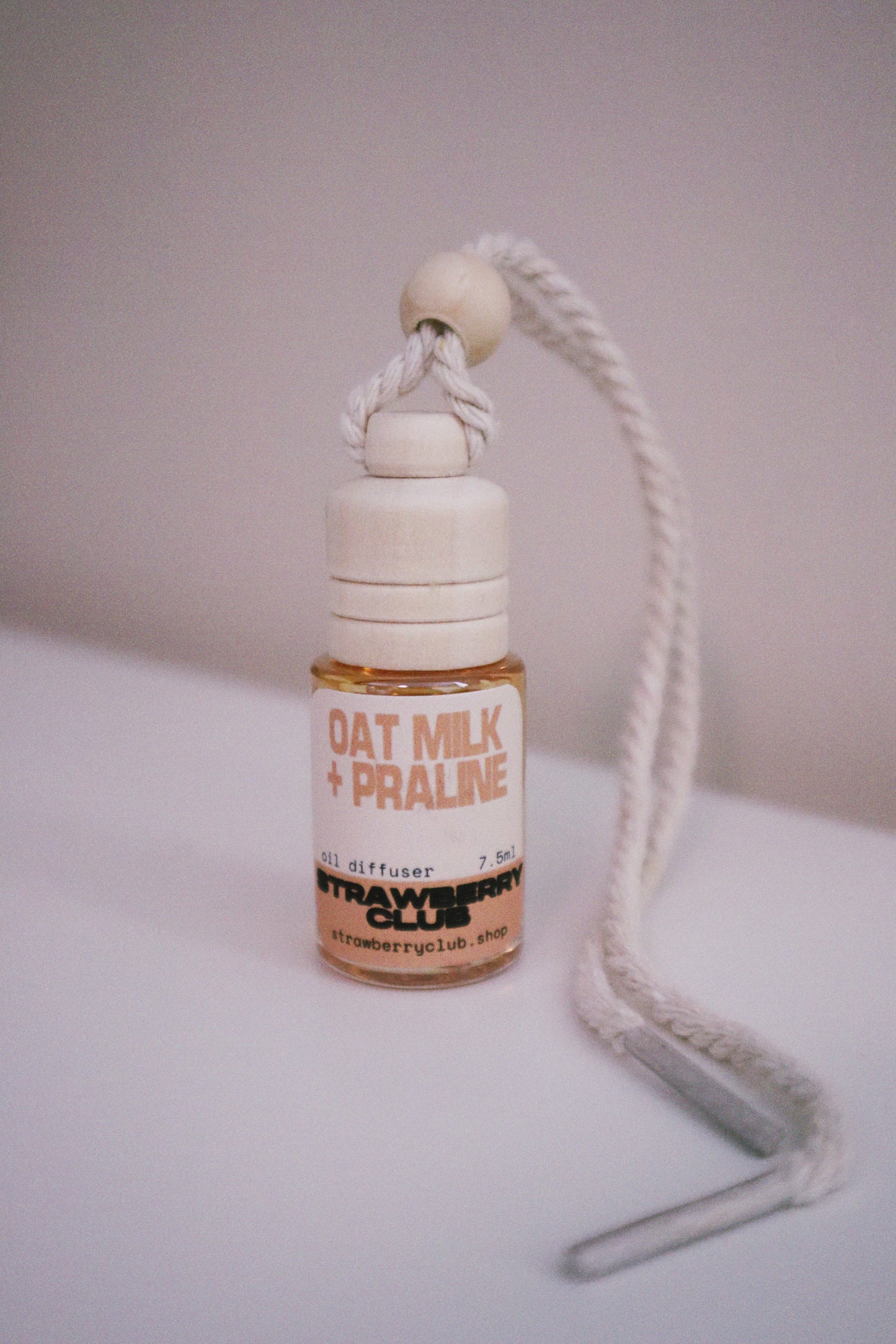 Oat Milk + Praline Car Diffuser