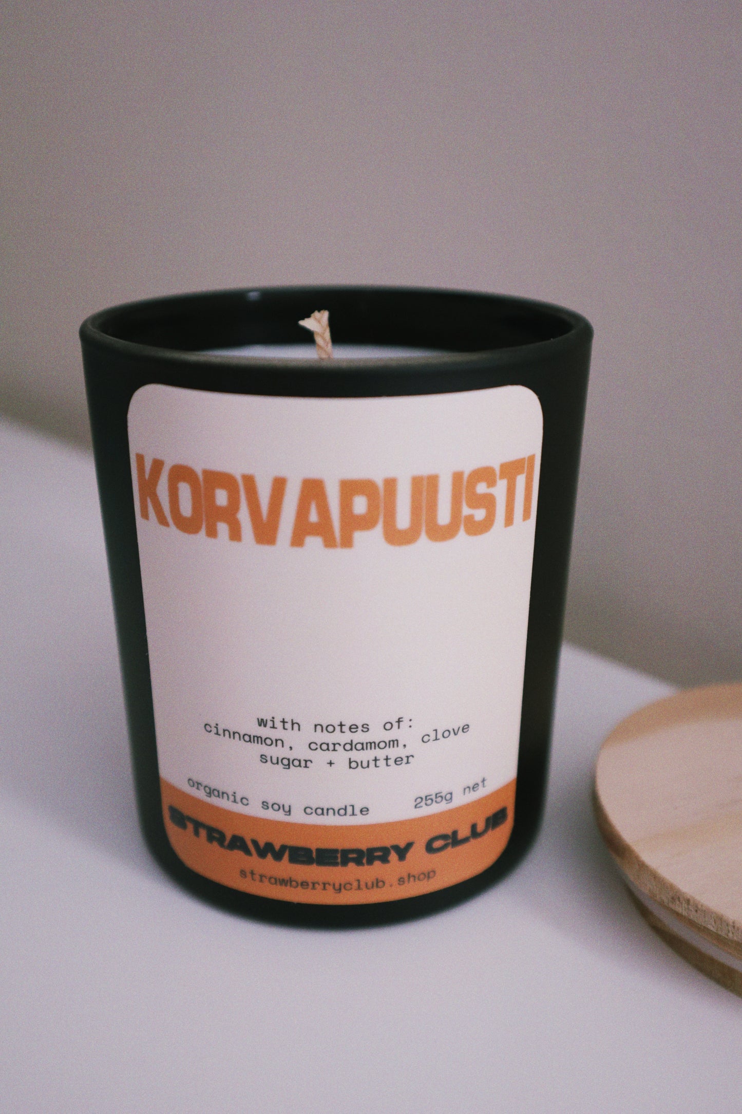 Korvapuusti Soy Candle