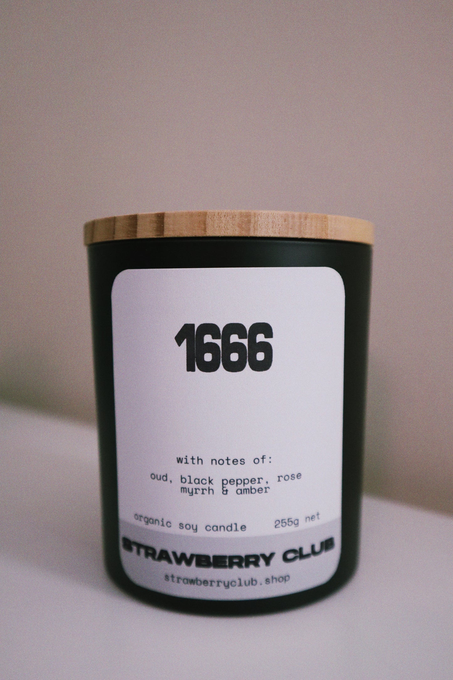 1666 Soy Candle
