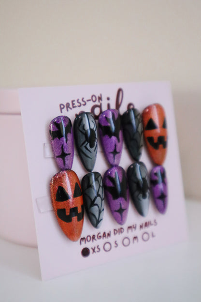 Cat-Eye Halloween Press-On Nails